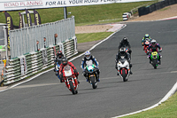 enduro-digital-images;event-digital-images;eventdigitalimages;mallory-park;mallory-park-photographs;mallory-park-trackday;mallory-park-trackday-photographs;no-limits-trackdays;peter-wileman-photography;racing-digital-images;trackday-digital-images;trackday-photos